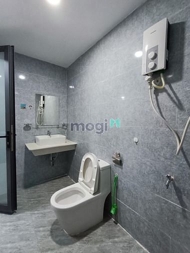 Hình ảnh Cho thuê CHDV đường 17, Thủ Đức gần White Palace