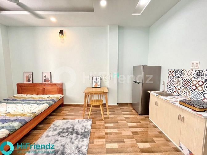 Hình ảnh Studio Ban Công Máy Giặt Riêng Nội Thất Gỗ Mới 100% Gần Q10