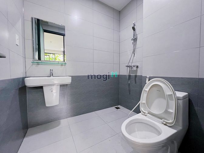 Hình ảnh Phòng trống full nội thất khu vực Cộng Hoà