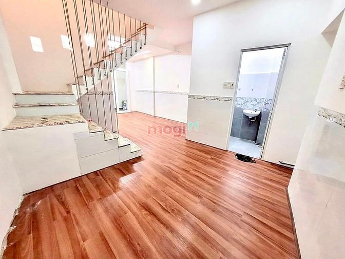 Hình ảnh BÁN GẤP nhà đ. Lê Văn Việt, q9, 59m2m2, 1tỷ790/shr