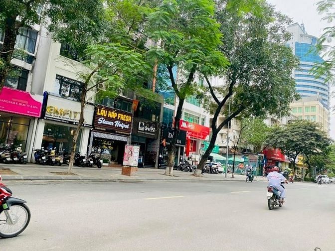 Hình ảnh Cho thuê nhà mặt phố  HOÀNG CẦU,ĐỐNG ĐA,dt 50m2,MT 5M
