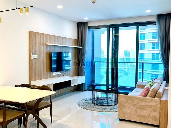 Hình ảnh Tracy Trang Cho thuê Trang Chủ MB66.COM / Đăng Ký Tặng 66K 2PN-105m2 Sunwah Pearl hàng hiếm