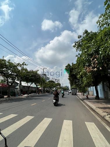 Hình ảnh Bán lô đất đường 16m ngay Bình Lợi.P13, Bình Thạnh,6x25m,giá cực rẻ
