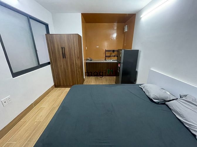 Hình ảnh Studio Full Nội Thất Gỗ Sang Trọng Tại Tân Bình