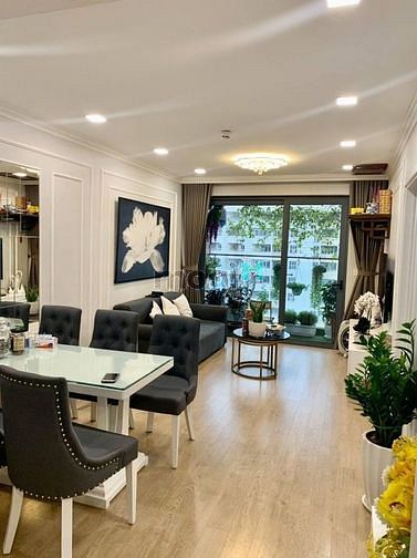 Hình ảnh TẶNG NỘI THẤT CC bán RiveraPark 74m2 1ty820 2PN