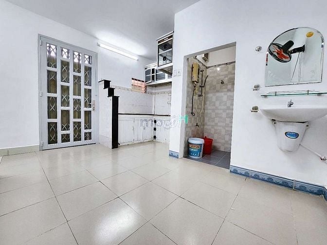Hình ảnh Cho thuê nhà góc 2mt hẻm  413/18b Lê Văn Sỹ, Phường 12, Quận 3