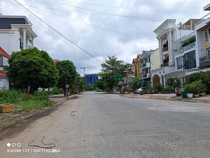 Hình ảnh Bán 300m2 đất đường xe công Lê Thị Riêng, Thới An, Quận 12 hơn 30tr/m2