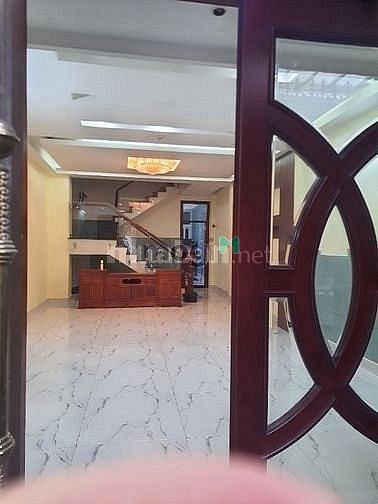 Hình ảnh Cho thuê nhà hẻm xe hơi Yên Thế, P.2, Q.Tân Bình.