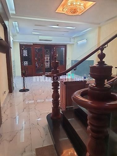 Hình ảnh Cho thuê nhà hẻm xe hơi Yên Thế, P.2, Q.Tân Bình.