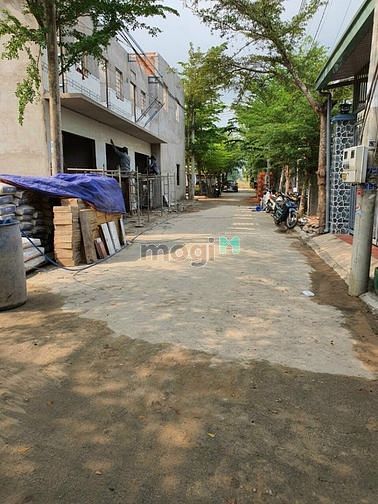 Hình ảnh Cần bán lại miếng đất 231m2 thổ cư ngay khu hành chính Bến Cát