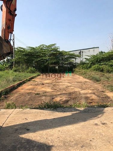 Hình ảnh Vợ chồng kẹt tiền sang gấp lô đất 100m2(5x20m) đối diện chợ