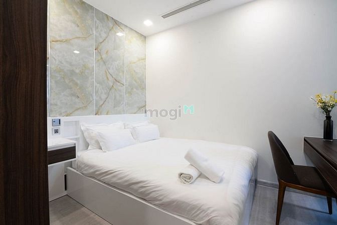 Hình ảnh Cho thuê 2 PN VINHOMES BASON - view sông Bitexco - 70m2