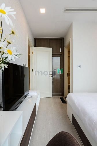 Hình ảnh Cho thuê 2 PN VINHOMES BASON - view sông Bitexco - 70m2