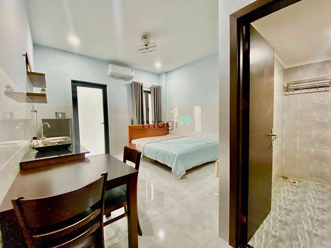 Hình ảnh CHDV đầy đủ tiện nghi - gần cầu SG - được ở NGẮN HẠN