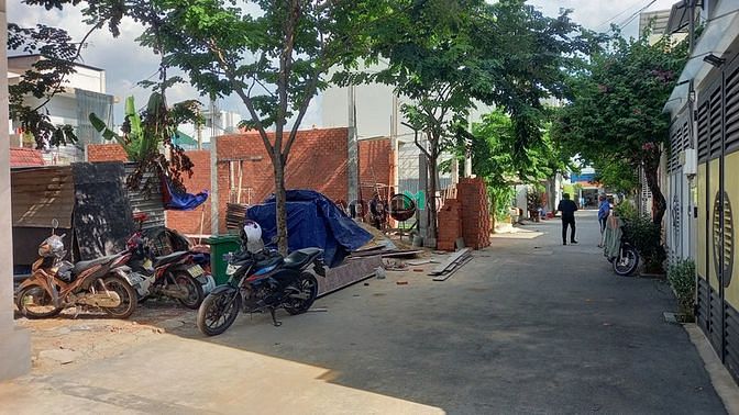 Hình ảnh Bán đất thổ cư 63m2, hẻm 19  đường hồ bá phấn , P phước long B,  Q9