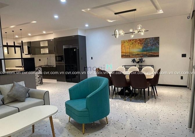 Hình ảnh Biệt thự cho thuê 4 phòng ngủ, có hồ bơi, Giá 2000$/tháng
