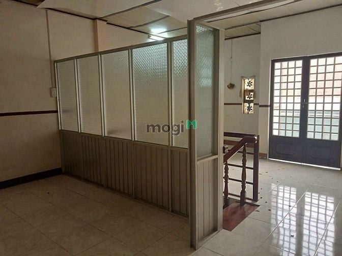 Hình ảnh Nhà ngộp Bình chiều giá 2,590 ty