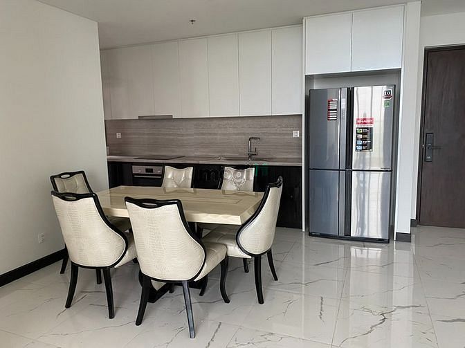 Hình ảnh Nhà mang nội thất đơn giản, tinh tế, view cao tầng thoáng mát