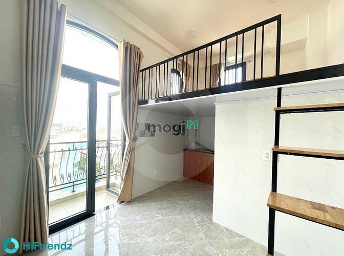 Hình ảnh Ban công xịn xò dá rẻ ngay Ngã tư bốn xã