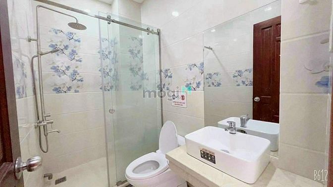 Hình ảnh STUDIO balcony 30m2 full nôị thất - thang máy - gần Phan Xích Long
