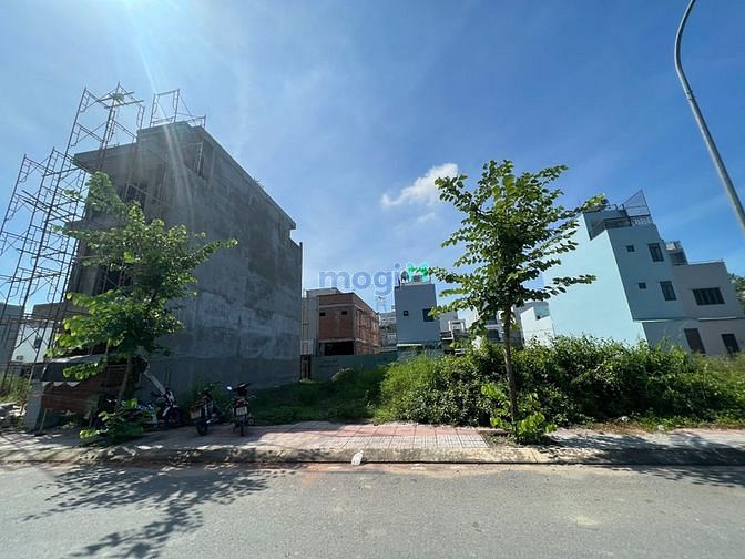 Hình ảnh Bán đất P.Bửu Long đường F6 3,5 tỷ SHR 80m2 đường 8m KDC an ninh