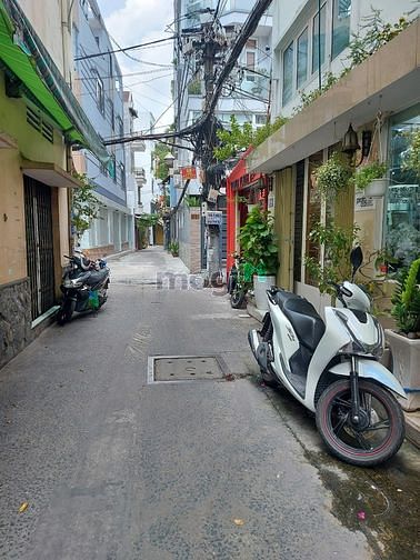 Hình ảnh 🌇 Hẻm Xe Hơi 1 Trục - Phân Khúc Hiếm Có - Giá Chào 7.9 Tỷ 🌇