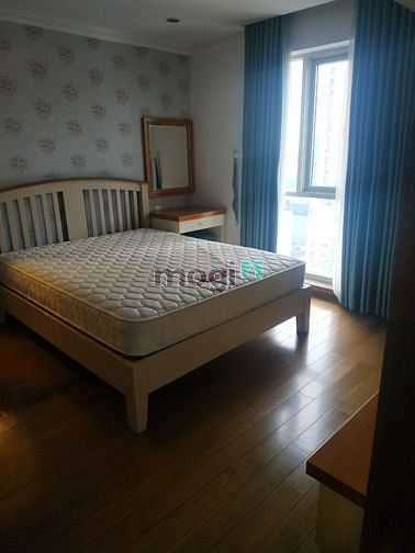 Hình ảnh Cần cho thuê CC Everrich Infinity Lê Đại Hành Q.11. DT 120m2, 3P, 2WC,