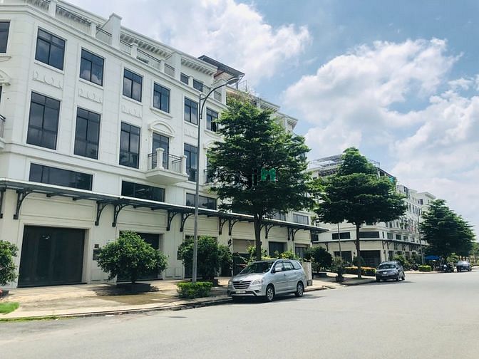 Hình ảnh Cần cho thuê  𝐒𝐇𝐎𝐏𝐇𝐎𝐔𝐒𝐄 𝐋𝐀𝐊𝐄𝐕𝐈𝐄𝐖 𝐂𝐈𝐓𝐘 MẶT TIỀN