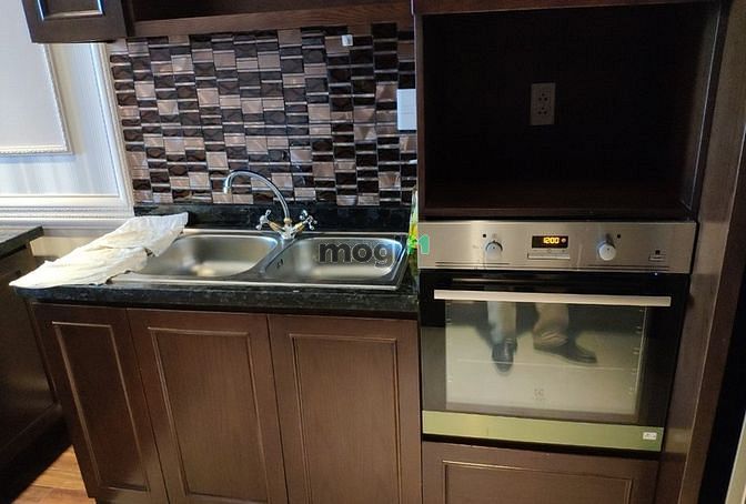 Hình ảnh Cần cho thuê CC Leman Q.3. DT 120m2, 3p, 2wc. NT. Giá chỉ 17tr