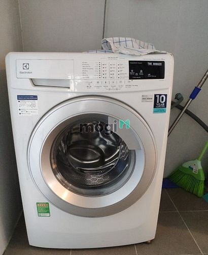 Hình ảnh Cần cho thuê CC Leman Q.3. DT 120m2, 3p, 2wc. NT. Giá chỉ 17tr
