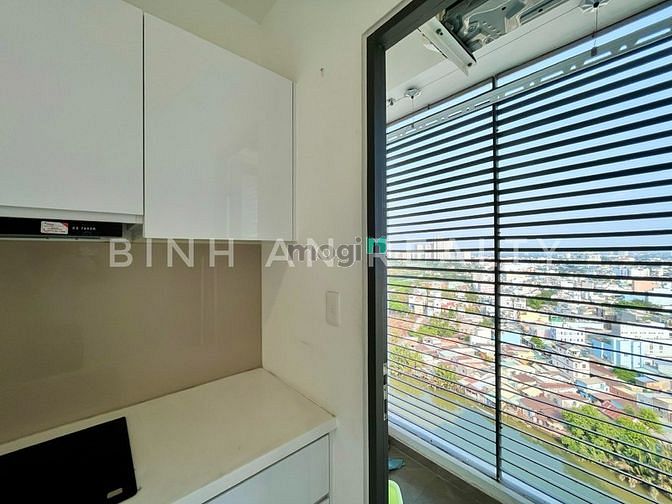 Hình ảnh Cho Thuê 2 Phòng Ngủ Nội Thất Cơ Bản Trung Tâm Quận 2 - D'Lusso