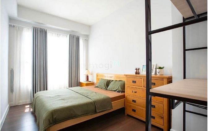 Hình ảnh siêu phẩm!!! CH THE GOLDEN STAR 68m2 2PN giá chỉ 1 tỷ 440 có
