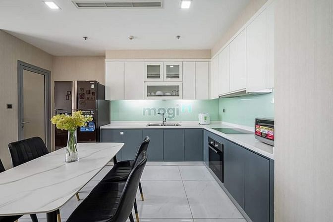 Hình ảnh Vợ chồng ly dị cần bán căn Vinhomes Central Park BTh 2.437 Tỷ 62m2