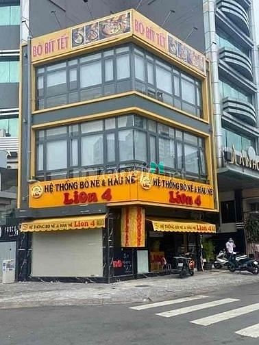 Hình ảnh Cho thuê nhà căn góc 2MT Cô Bắc - Đề Thám Quận 1