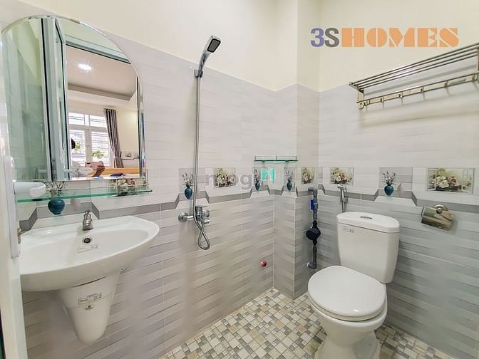 Hình ảnh CHDV Ban Công + FULL Nội Thất_ cách sân bay chỉ 500M_ Giá ưu đãi