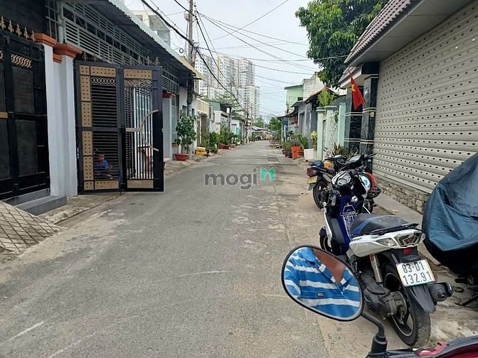 Hình ảnh Đất hẻm 6m, ngang 5m, giá cực tốt chỉ 50 tr/ m2.