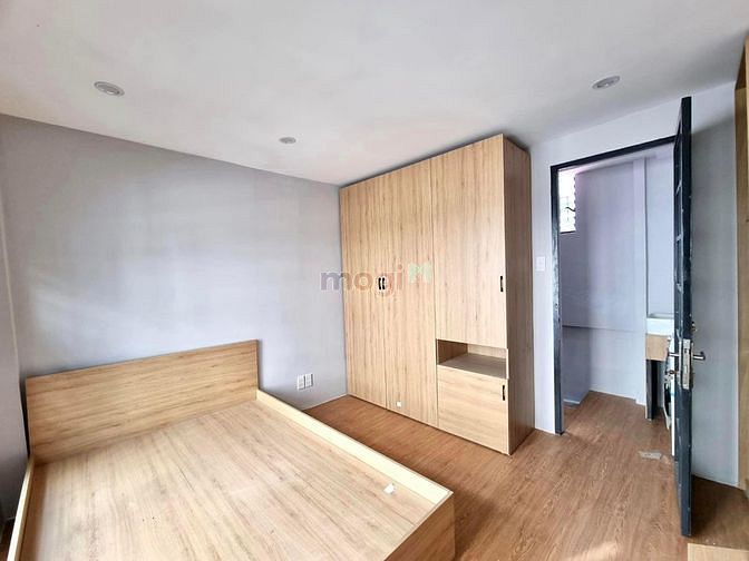 Hình ảnh Nhà 2L 30m Ra Mặt Tiền Phan Văn Trị Khu VIP Cityland Vicome 2.45Tỷ