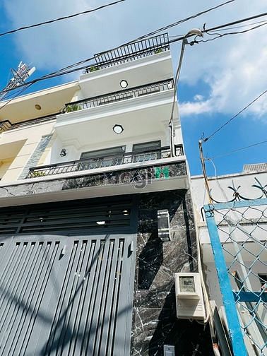 Hình ảnh Bán nhà Q9 2,063 tỷ 101m2, 3pn, 3wc, hẻm xe hơi
