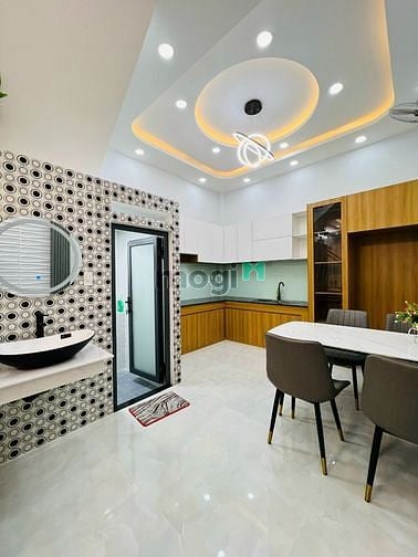 Hình ảnh Bán nhà Q9 82m2 1,932 tỷ 2pn, 2wc, hẻm xe hơi