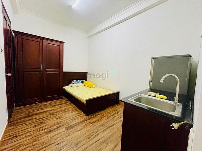 Hình ảnh 💥Phòng Studio - Đ.Hoàng Văn Thụ - Cách Vòng Xoay Lăng Cha Cả 300m 🔥