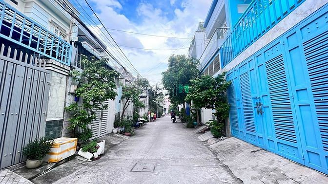 Hình ảnh Bán đất gần ngã tư ga.hẻm 6m.hà huy giáp vào 1/ ngắn