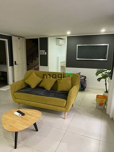 Hình ảnh Cho thuê CHDV 2PN full NT ngay tại Trung Tâm Q1