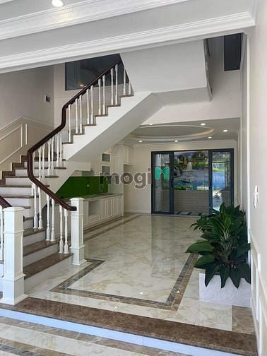 Hình ảnh Bn bán nhà 4 tầng xây mới  64 m tdc hải an