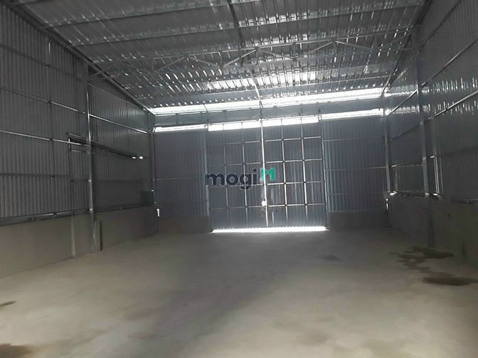 Hình ảnh Cho thuê xưởng 10 x 45 xe thông xe lớn