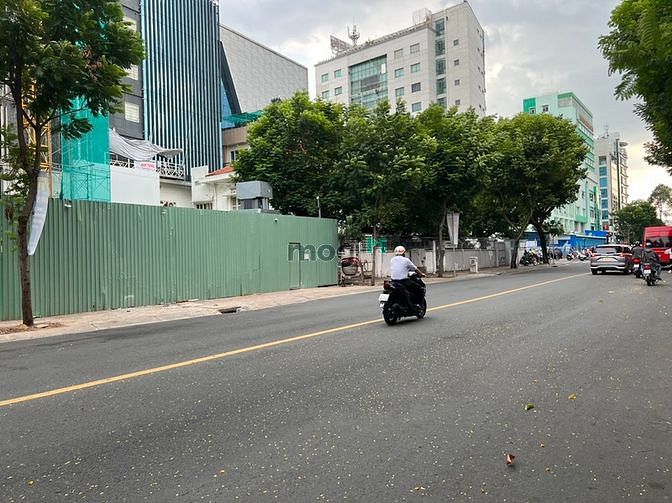 Hình ảnh Bán đất xây dựng văn phòng Quận 1 chỉ 200triệu/m2 đường Điện Biên Phủ