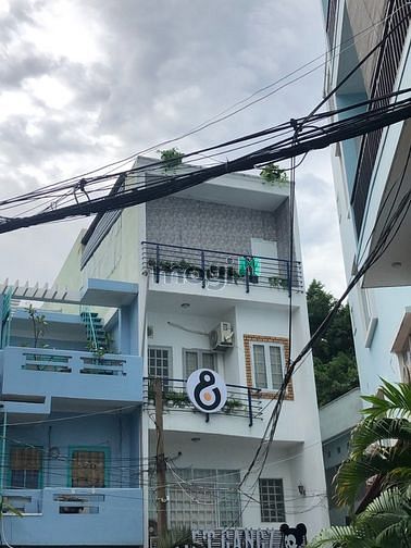 Hình ảnh Nguyễn Tri Phương, phường 9, Q10