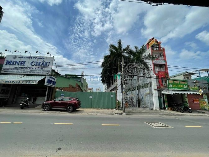 Hình ảnh Tân Bình, Bán đất Mặt tiền Phan Huy Ích, DT 723m2 Nở hậu, chỉ 70 tỷ
