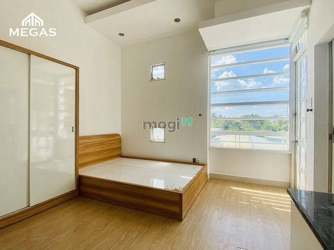 Hình ảnh CHDV gần cầu SG- Mega Mall- Khu Thảo Điền, quận 2