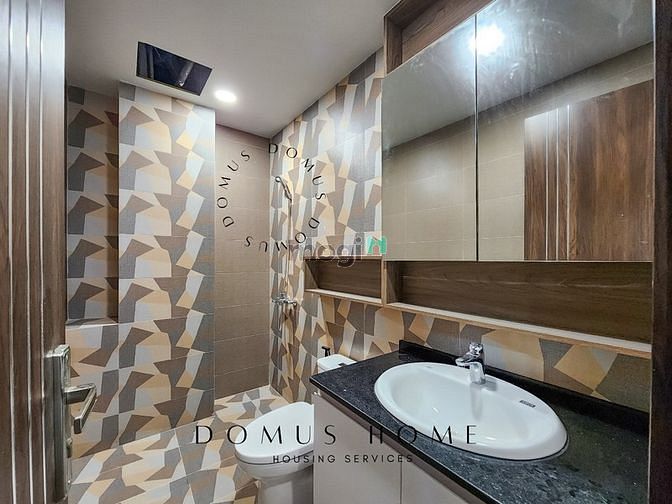 Hình ảnh 1 Phòng ngủ, ban công, mới tinh tại KDC Him Lam