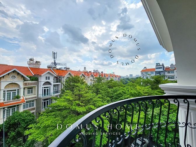 Hình ảnh 1 Phòng ngủ, ban công, mới tinh tại KDC Him Lam